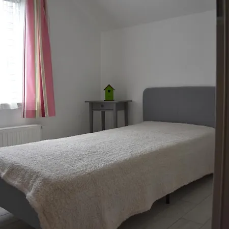 La Petite Maison Mettet Holiday home Ermeton-sur-Biert